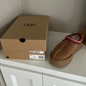 Ugg Tazz platform